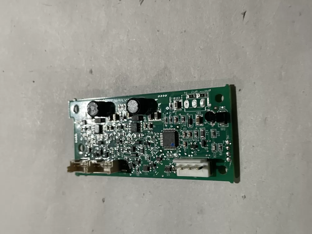 Whirlpool  KitchenAid AP6004628 W10676677 W10788814 W10804160 PS11737802 Refrigerator Control Board