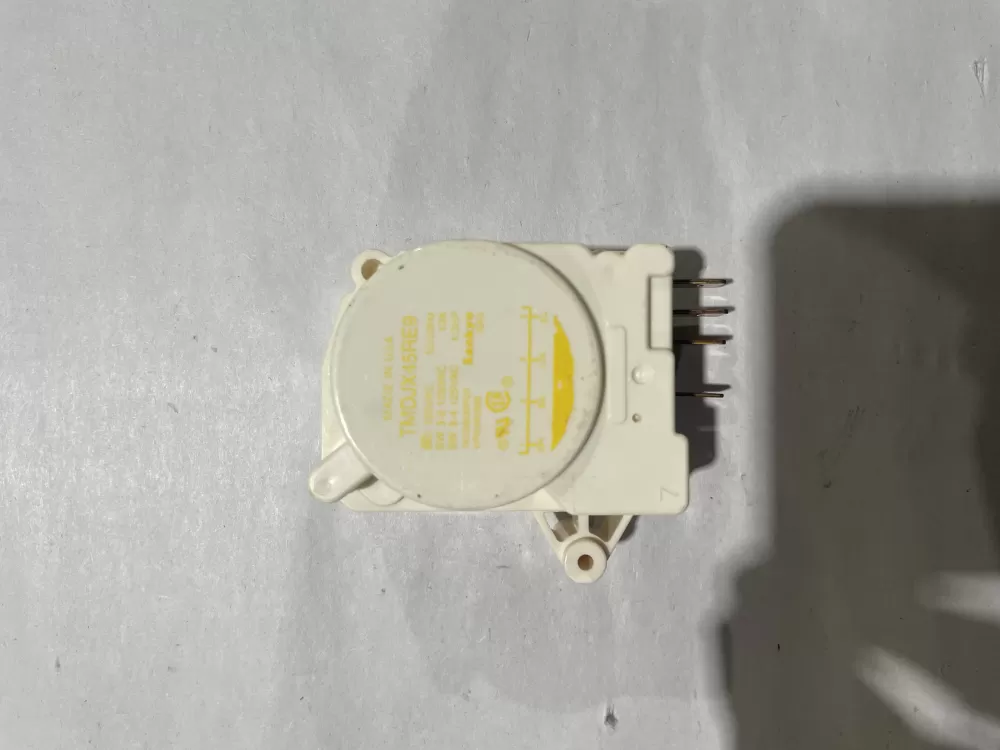 GE 162D6022P25 Defrost Timer 120V 10A Refrigerator TMDJX45RE9 AZ186424 | KM733