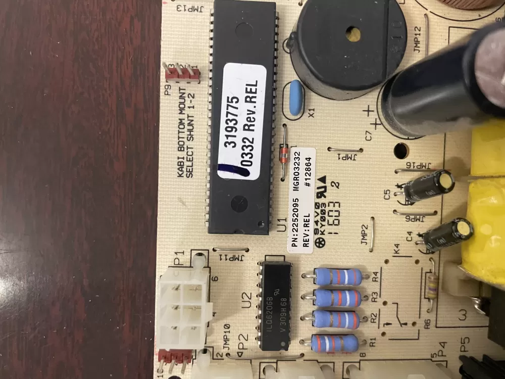 Whirlpool KitchenAid W10823805 Refrigerator Control Board AZ48323 | KM1784