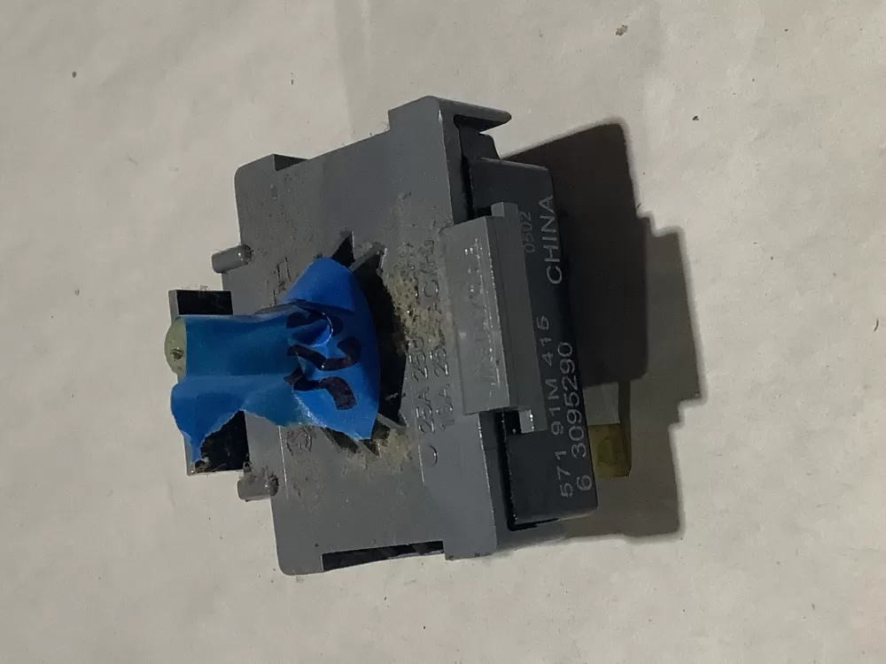Maytag 6 3095290 Dryer Temperature Switch AZ113864 | Sl55