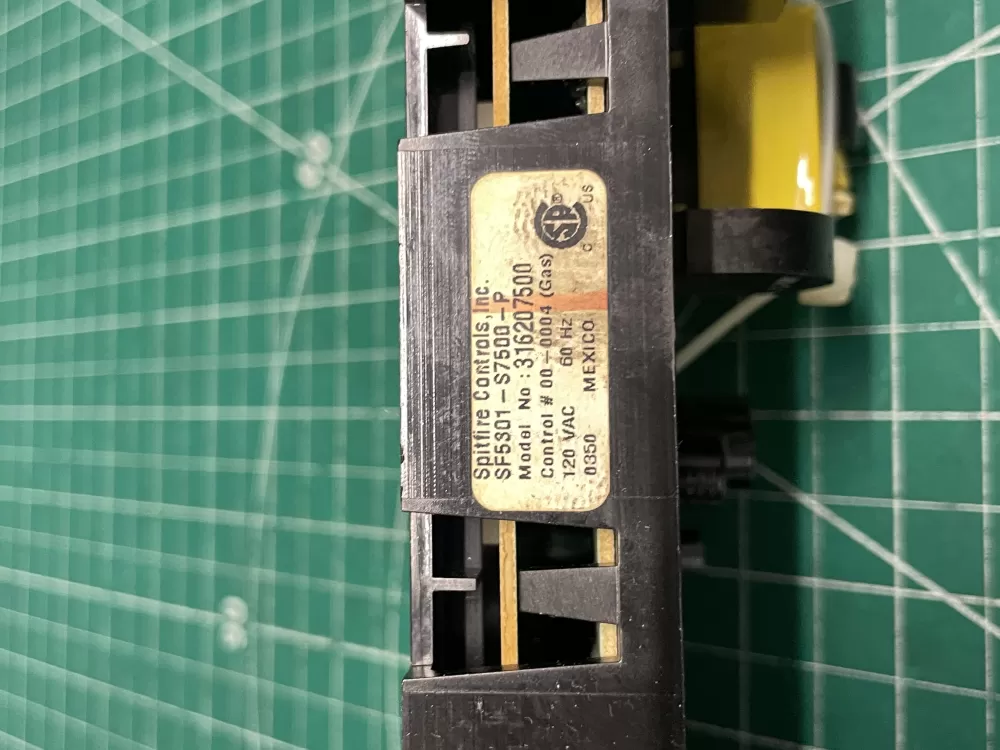 Frigidaire Kenmore 316207500 Range Control Board AZ208910 | Wm1950