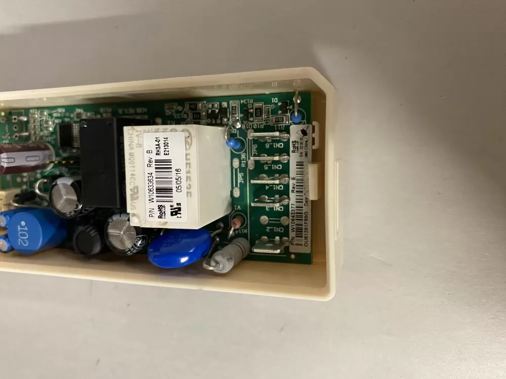 Whirlpool W10643377 Refrigerator Control Board AZ219817 | BK773