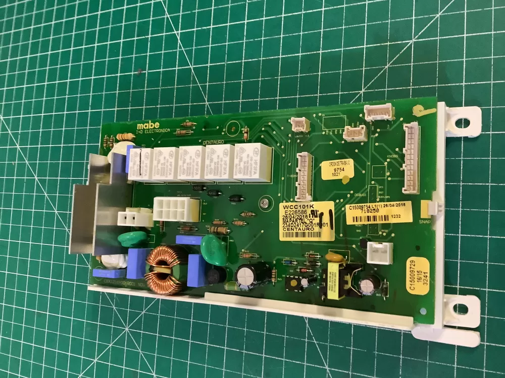 GE Hotpoint WCC101K Washer Control Board AZ192174 | NR607
