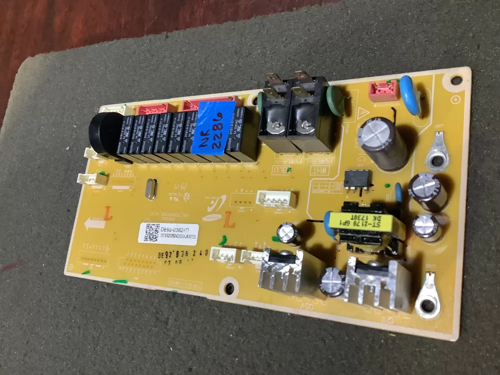 Samsung DE92-03624D Microwave Control Board AZ126416 | NR2286