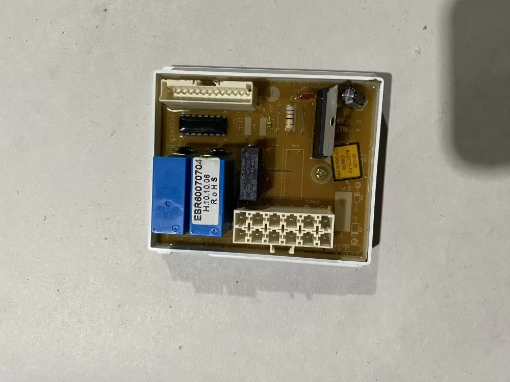 Kenmore  LG EBR60070704 Refrigerator Control Board Dispenser