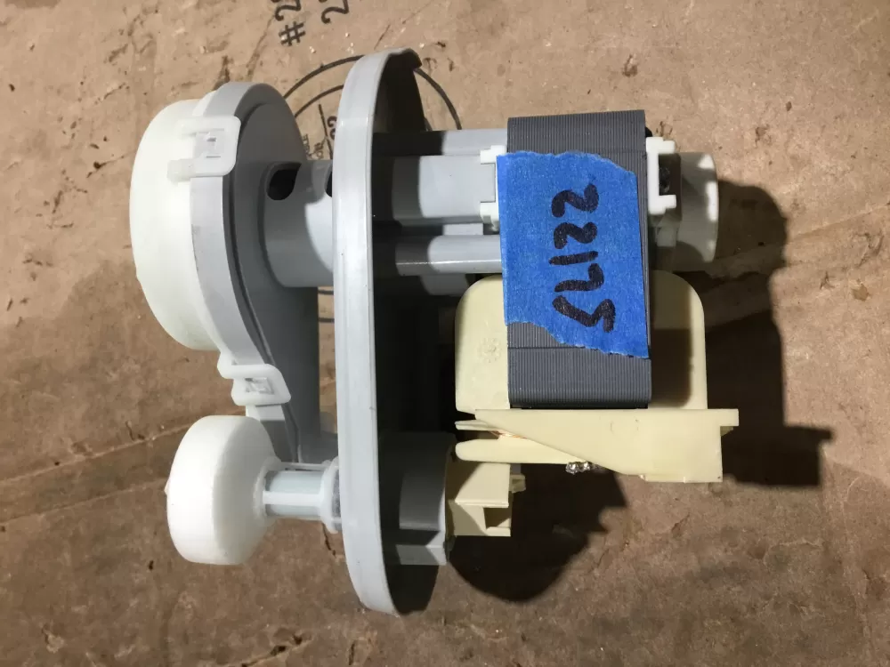 OEM Miele T1 Dryer Condensate Pump 10187861. P21 120V 60HZ AZ96471 | Sl122