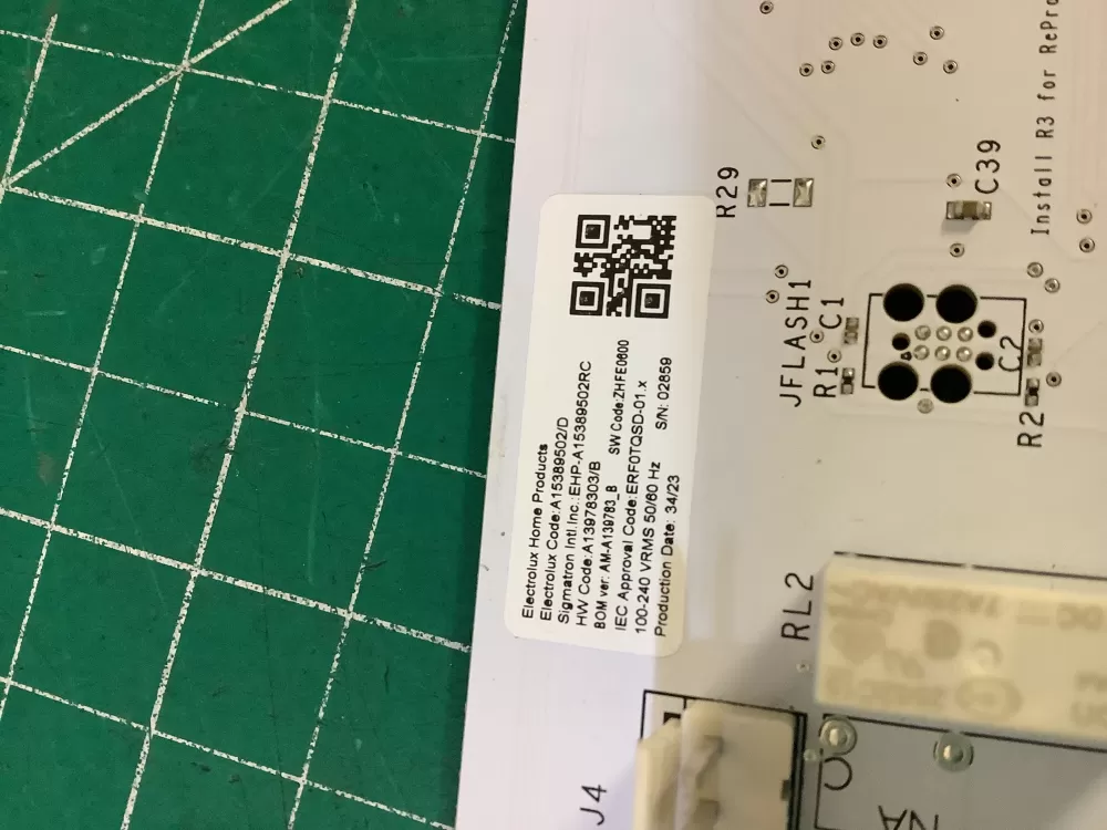 Frigidaire 5304526015 A15389502 Refrigerator Control Board AZ189450 | NR2527