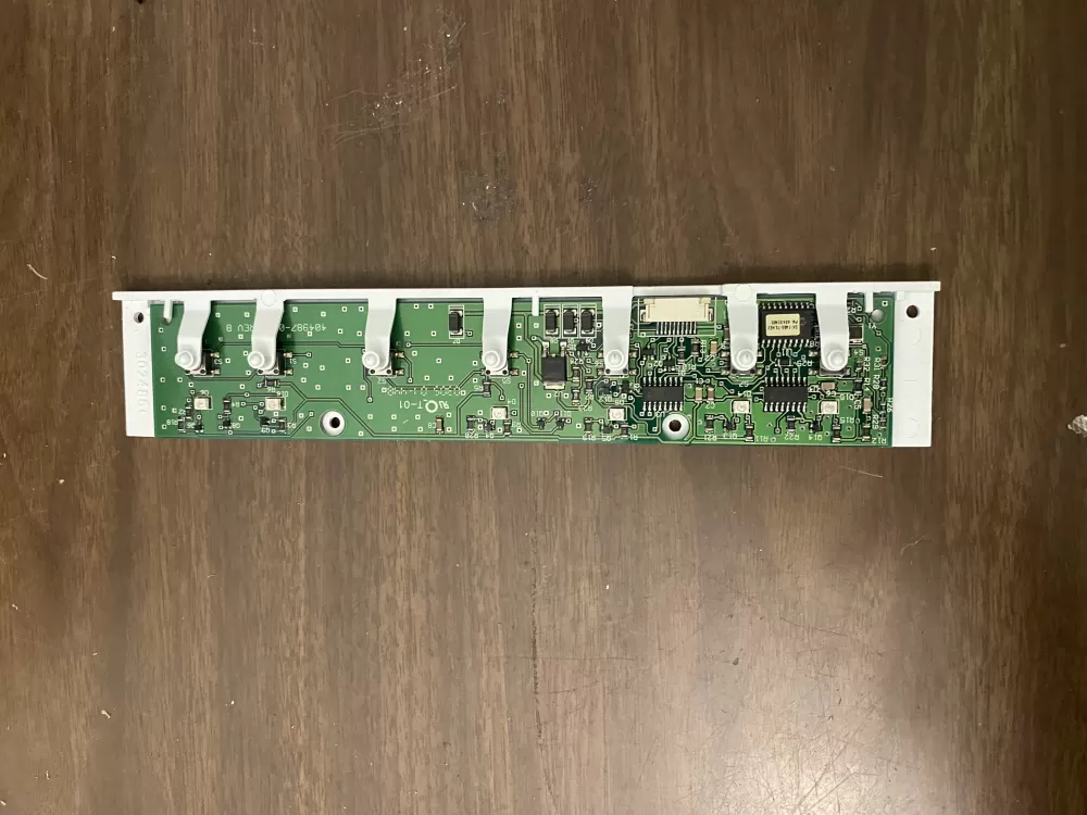  240559171 Refrigerator Control Board Dispenser Used