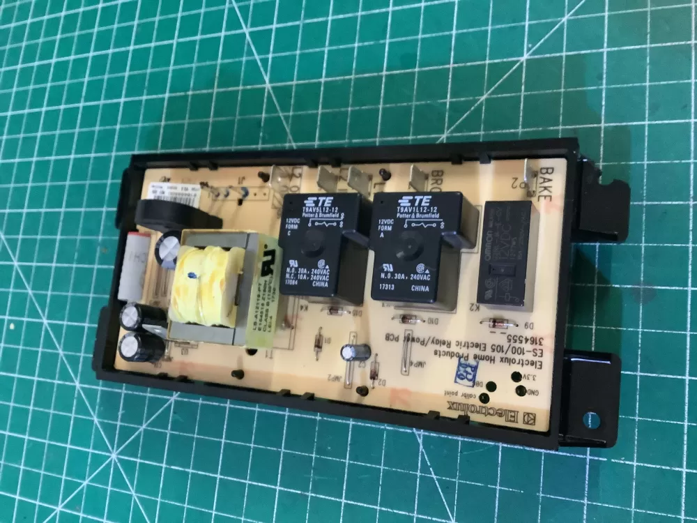 Frigidaire Electrolux Kenmore 316455500 Oven Control Board AZ189509 | NR2530