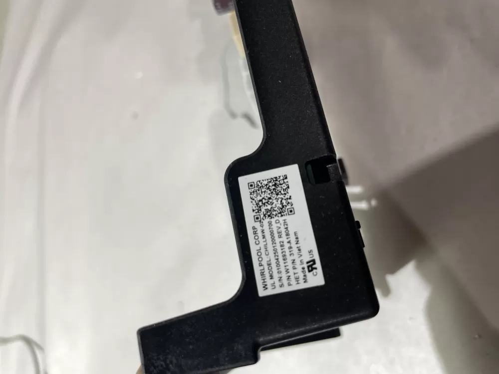 Whirlpool W11693182 Control Board AZ205423 | Wm672