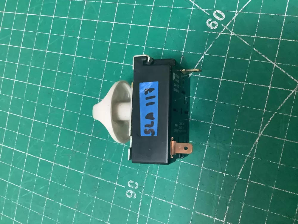 Frigidaire 134399700 Washer/Dryer Start Switch AZ224690 | SLA117