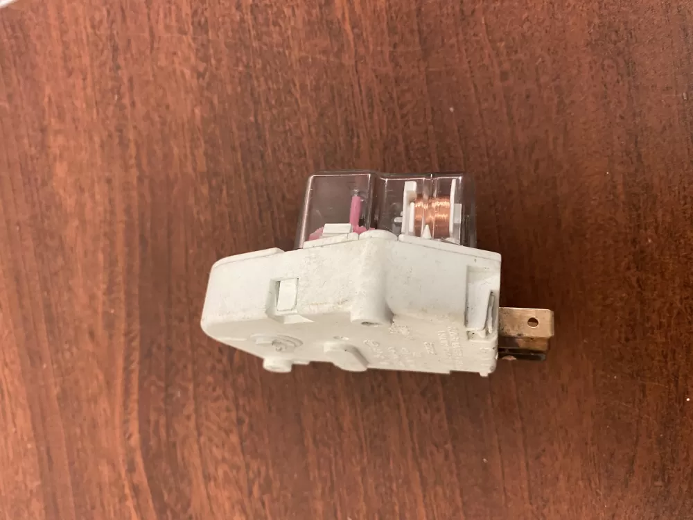 Frigidaire DBZC-1430-1D5 Refrigerator Defrost Timer AZ39107 | BK46