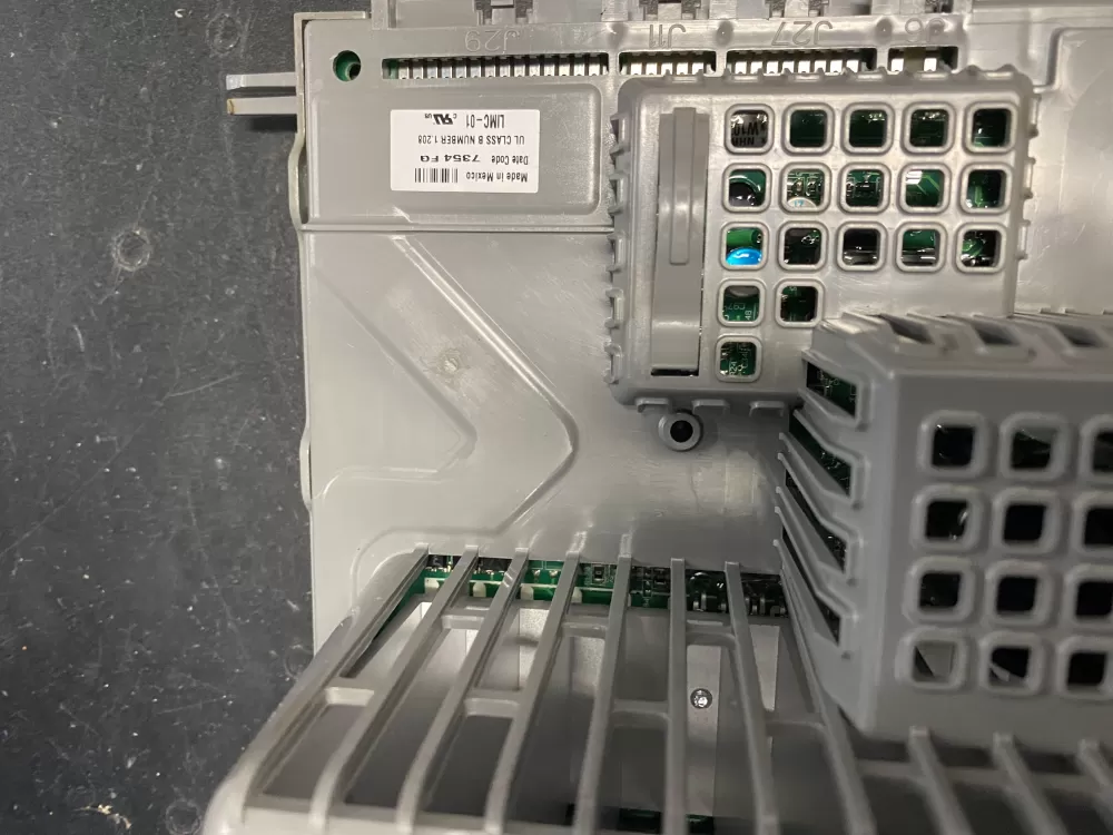 Whirlpool W10750560 W10864048 W10885567 W10888193 W10899761 W10903825 W10908746 W10916246 W11092673 W11195080 W11201273 PS12349093 Washer Control Board