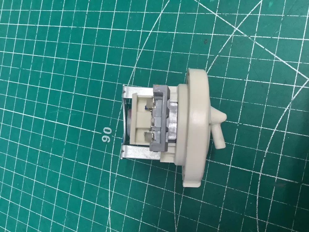LG Kenmore 6601ER1006G Washer Pressure Switch AZ205587 | SL119