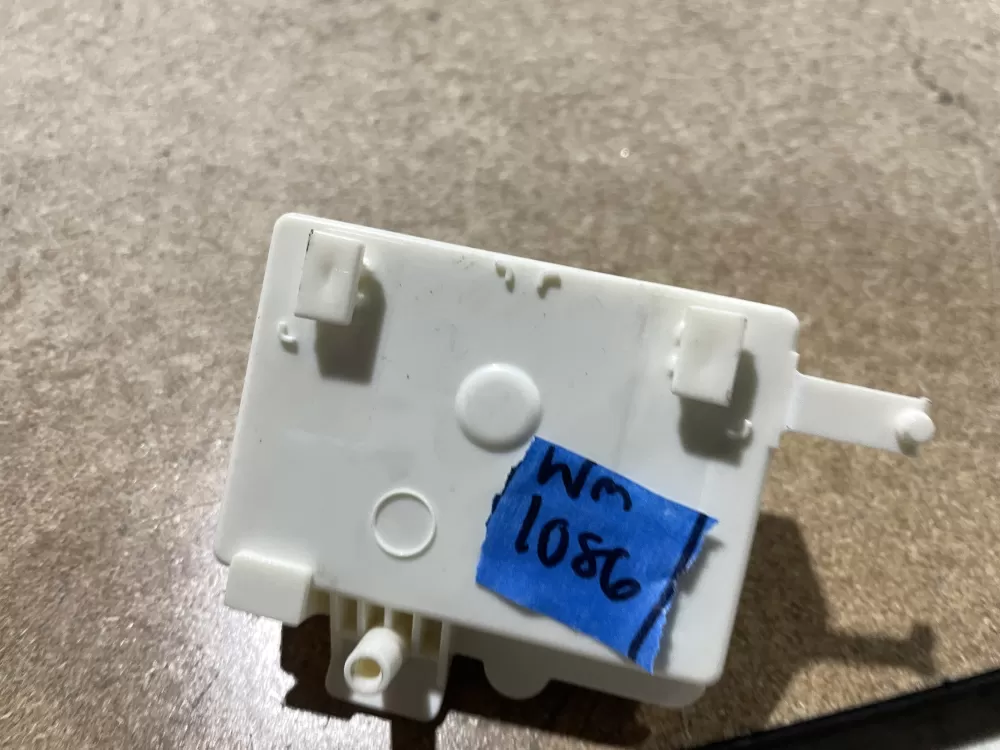 LG EAM64652601 Washer Control Board Noise Filter AZ75704 | Wm1086