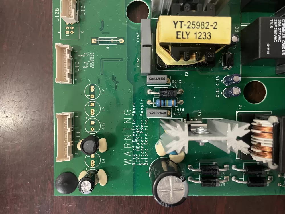 Hotpoint 197D8502G503 EBX1425P001 Refrigerator Control Board AZ47875 | KM700