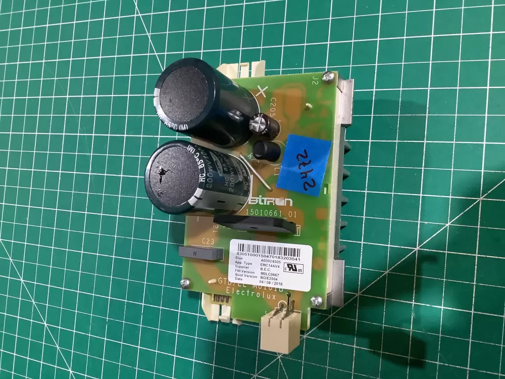 Electrolux A03028305 Control Board AZ147786 | NR2472
