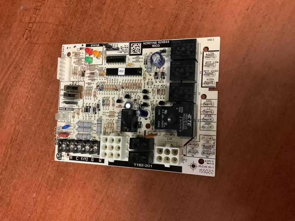 Nordyne 1182 83 2003C 624844 201 Furnace Control Board AZ225068 | BG332
