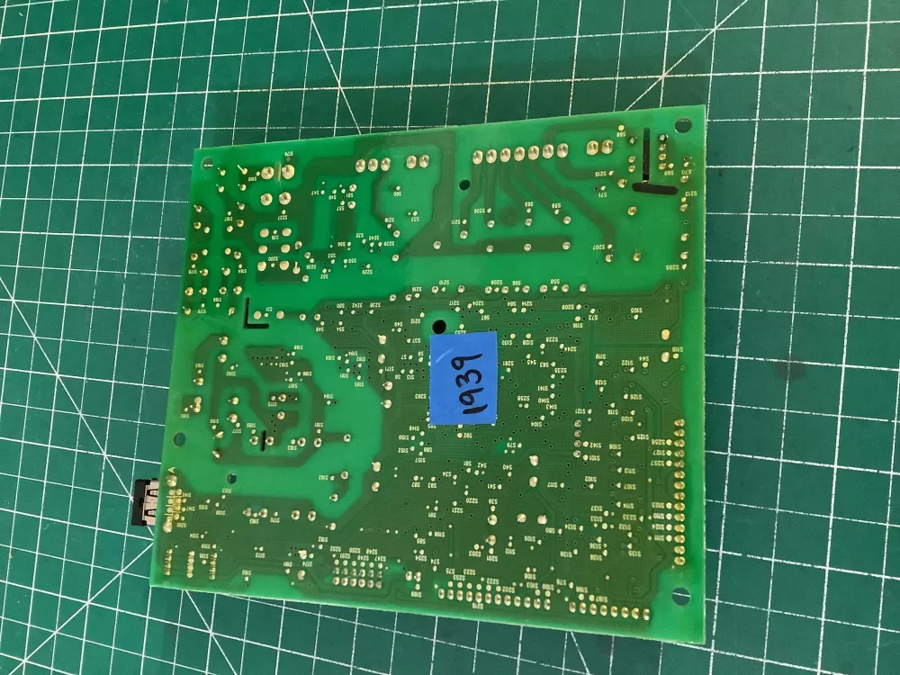 Frigidaire 808069102 5304522754 Refrigerator Control Board AZ188148 | NR1939