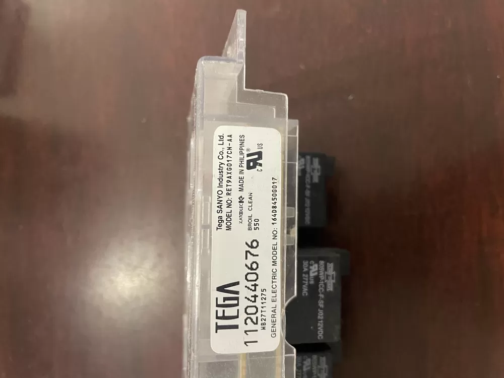 GE 164D8450G017 Wb27t11275 Oven Control Board AZ54576 | KM1996