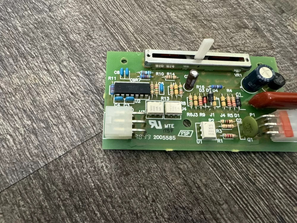 KitchenAid Whirlpool 2005585 Refrigerator Control Board AZ27623 | DG10