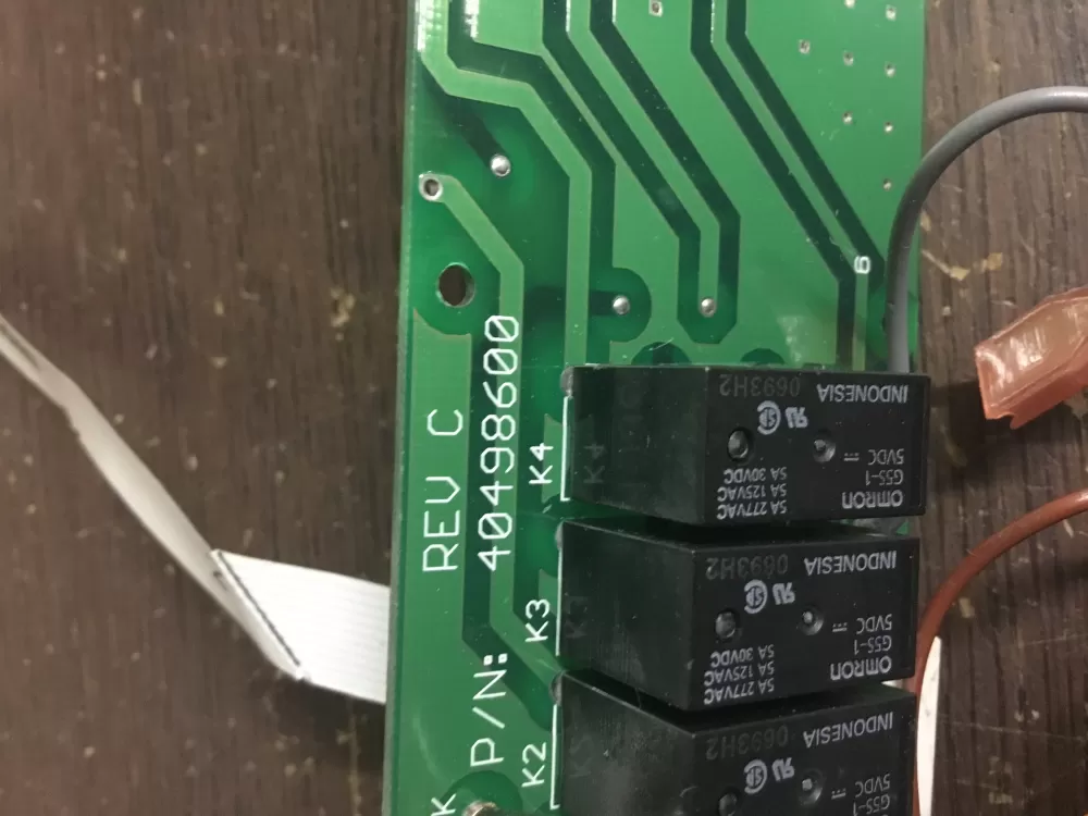 Frigidaire 40498600 Refrigerator Control Board Dispenser AZ18419 | NR64