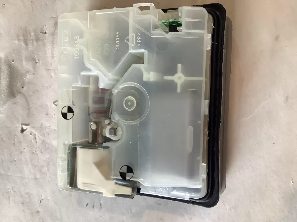 Bosch 9000853067 Dishwasher Detergent Dispenser AZ150909 | SL236
