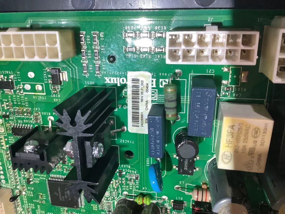 Frigidaire 5304497976 Refrigerator Main Control Board AZ179934 | ARV421