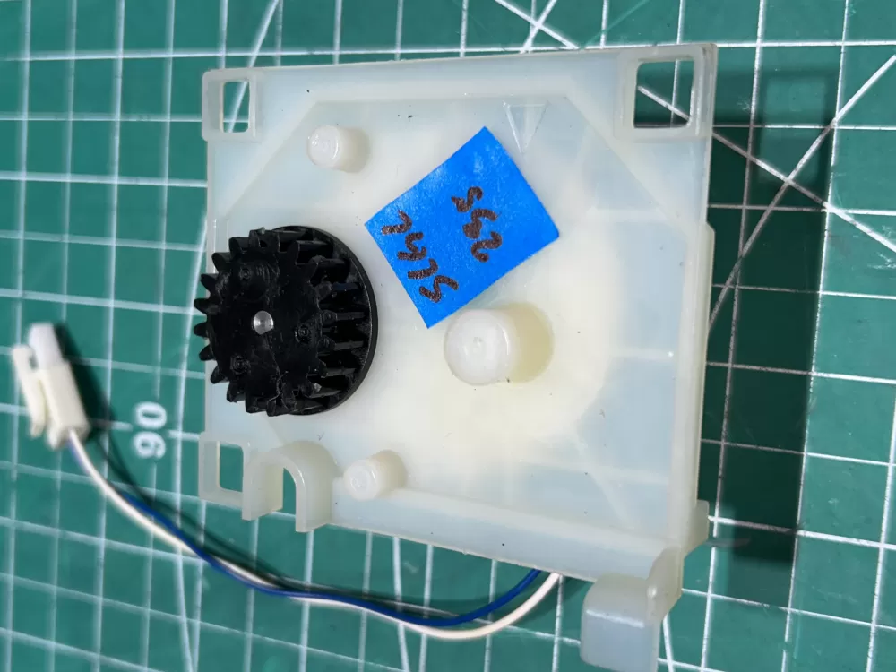 82344918 Crouzet Motor