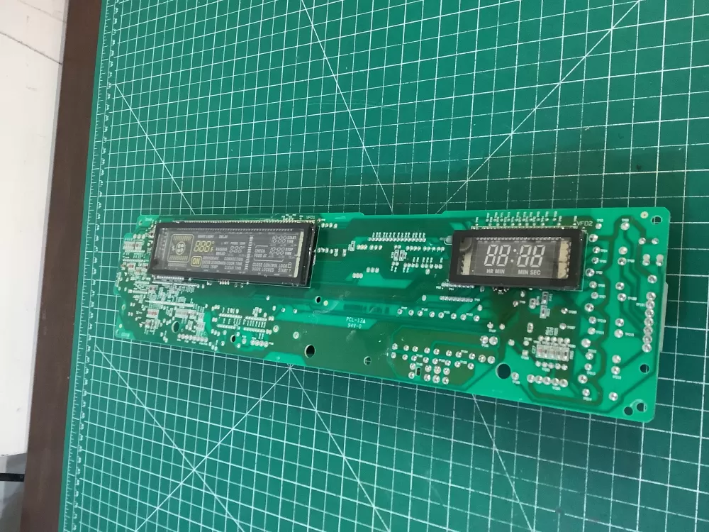 KitchenAid  KitchenAid  WP540-0105-2.8  02/04/04  HV518P  304116401 Oven Control Board