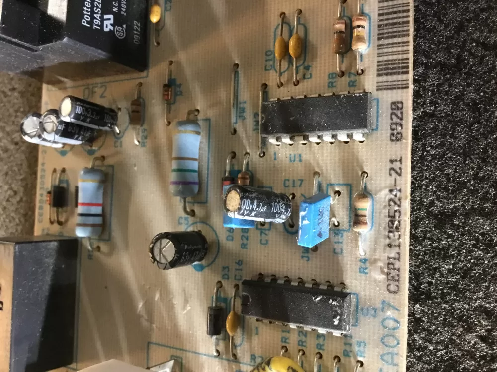 Carrier Bryant CEPL130524 21 Hk32ea007  Defrost Control Board AZ110082 | NR544