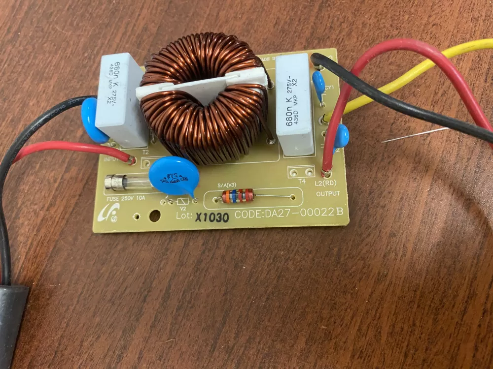 Samsung 00043D 00022B Refrigerator Control Board Noise Filter AZ39503 | BK566