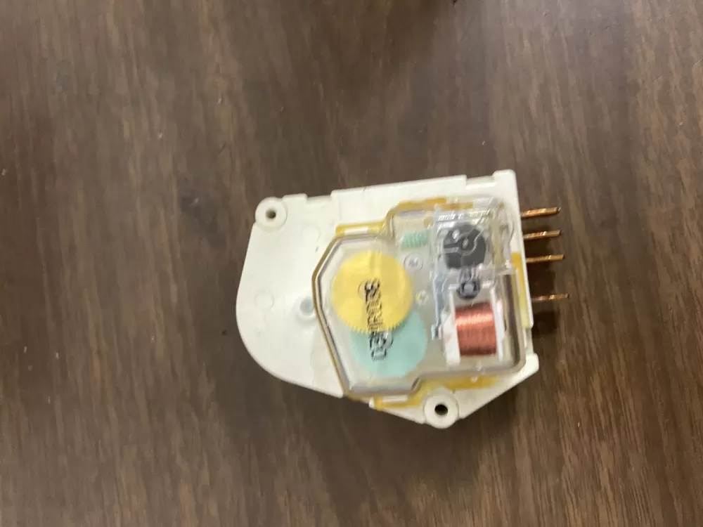 Frigidaire Kenmore AP2111929 12762 Refrigerator Defrost Timer AZ31949 | BK1676