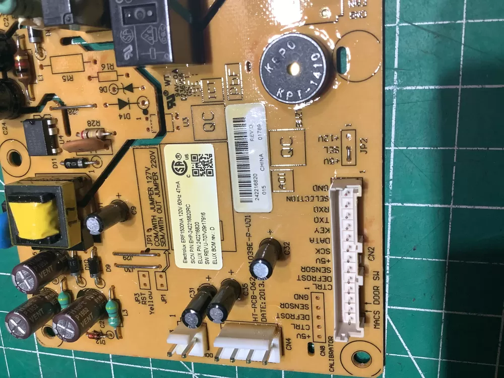 Electrolux Refrigerator 242216820 Main Control Board AZ147109 | AR2476
