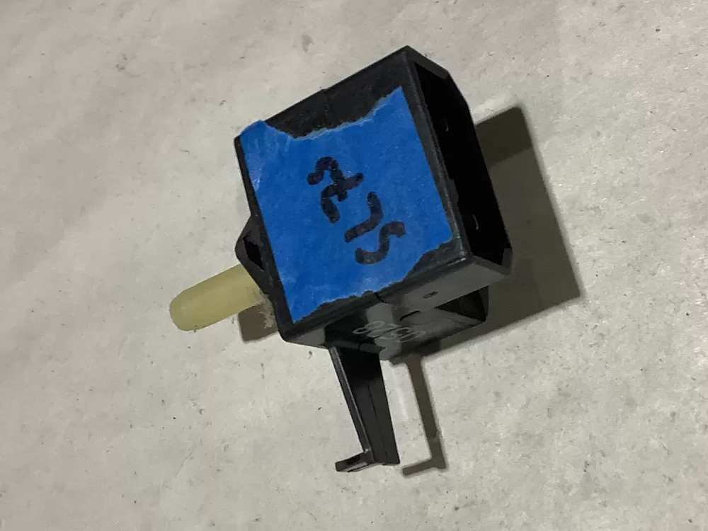 Whirlpool 3399643 WP3399643 Dryer WP Switch AZ112819 | Sl75