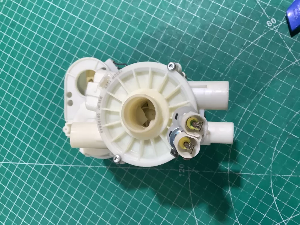 OEM Miele Dishwasher Circulation Pump 10285586 61-31/4 AZ226932 | SLA112