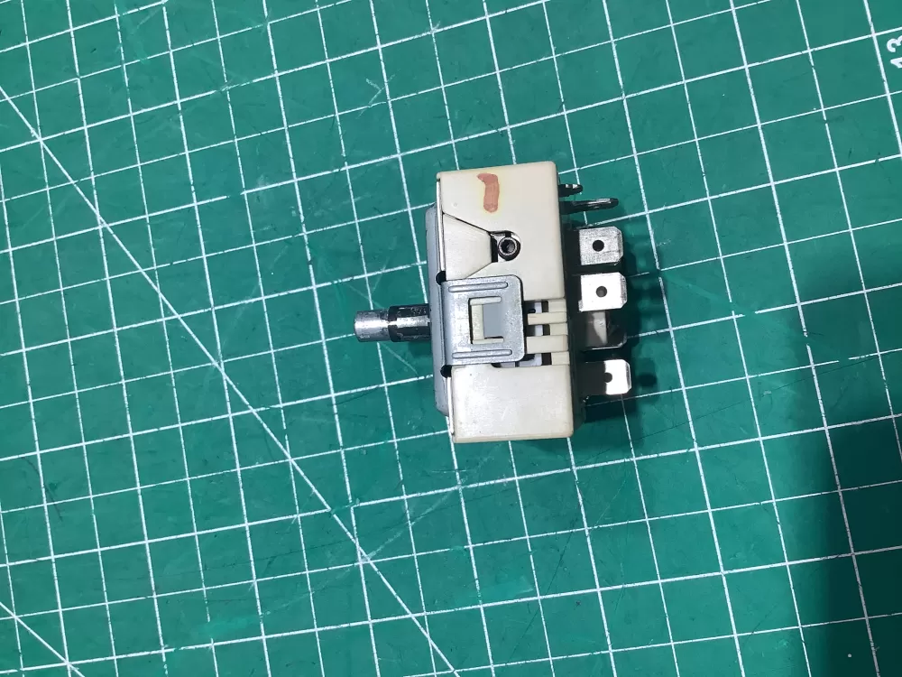 Whirlpool WPW10441696 Range Kitchen Aid WP Switch AZ142135 | SL271