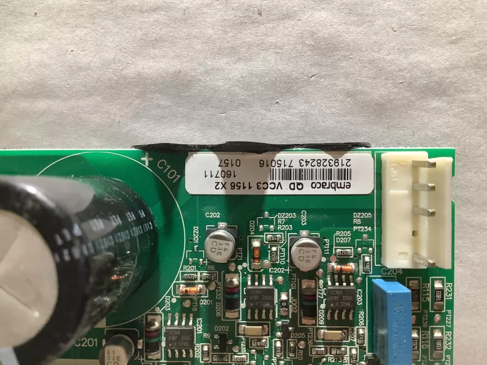 KitchenAid VCC3 1156 X2 Vcc3 Refrigerator Control Board AZ100006 | AV578