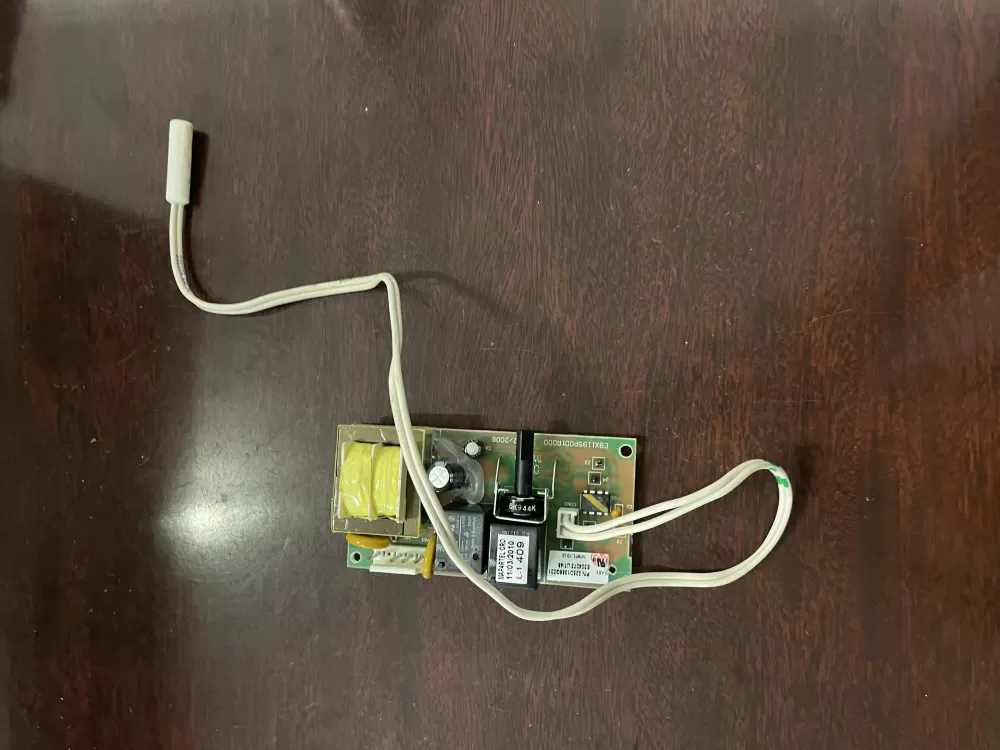 GE 225D1388G001  WR55X10837  CONTROL BOARD PART #