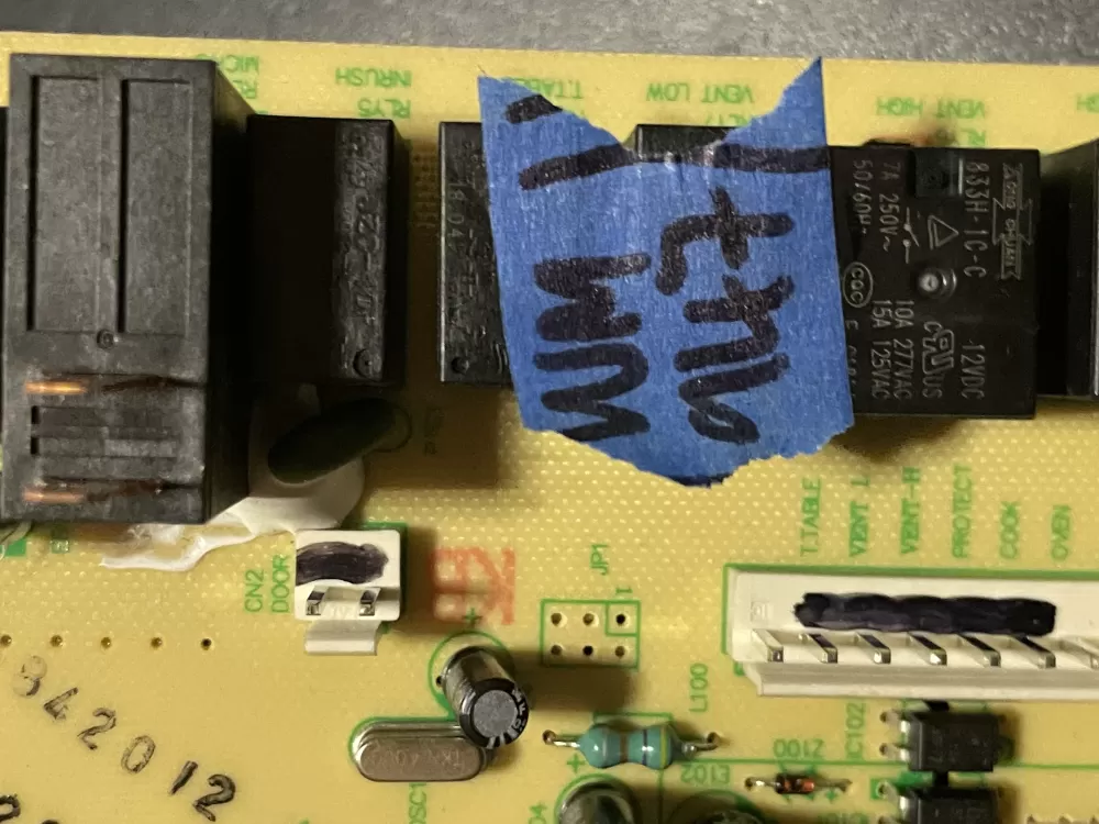 GE MD12001LB EMLAAGE-04- 17170000008243 Microwave Control Board AZ30055 | WM947