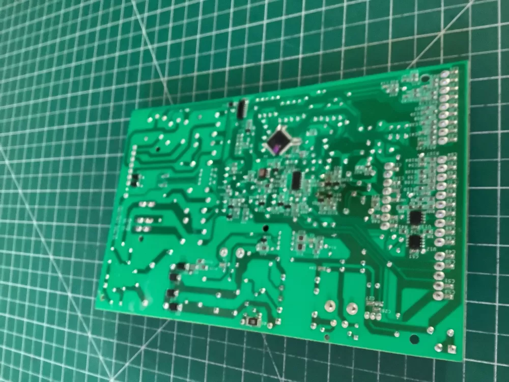 GE WR55X11072 Refrigerator Control Board AZ190055 | NR2100