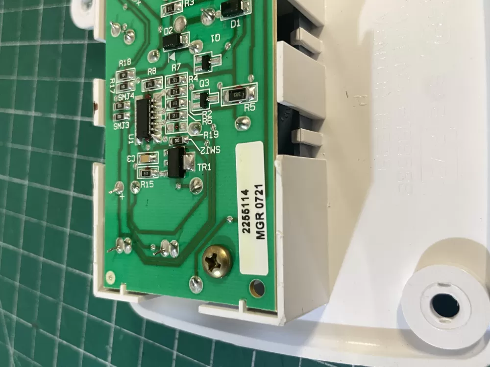 Whirlpool W10757851 4389102 Refrigerator Ice Control Board AZ200909 | Wm1078