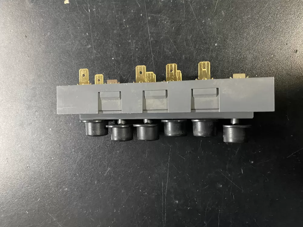  Thermador 2256226 Refrigerator Dispenser Button Switch Assembly AZ11685 | BK613