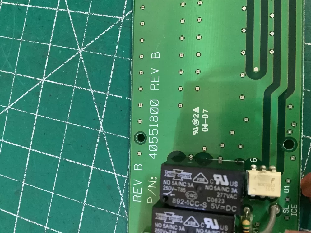 Kenmore 40551800 Refrigerator Dispenser Control Board AZ186799 | NR2747