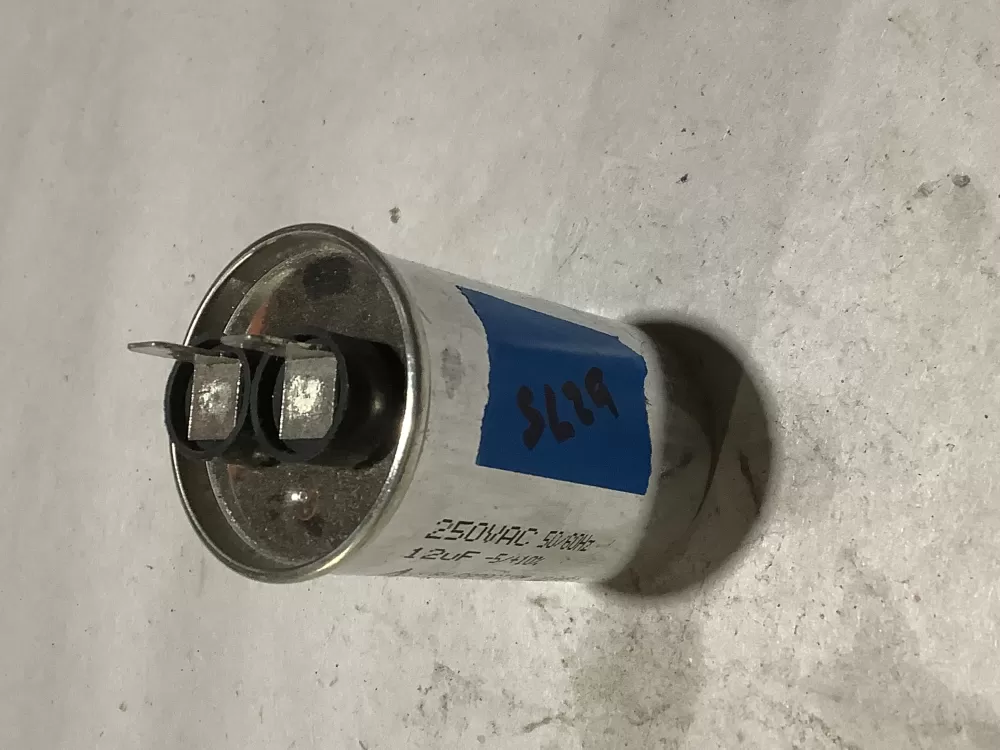 LG Kenmore EN60252 1 Refrigerator Capacitor AZ114807 | Sl29