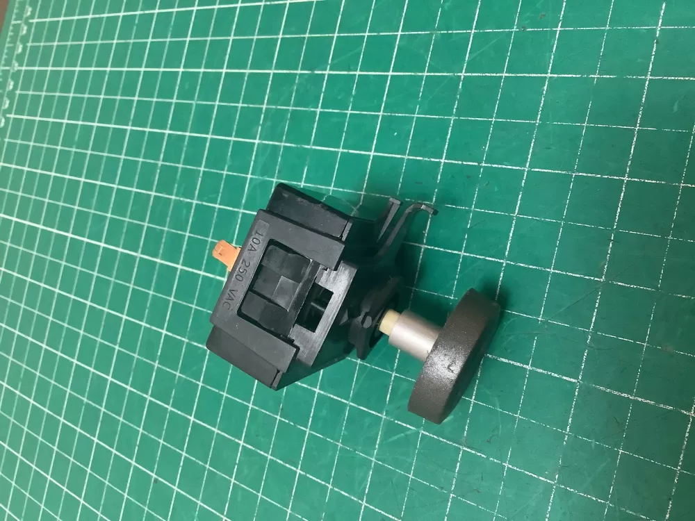 Amana  Kenmore  Maytag  Whirlpool 8578352 W10894790 W11230568 WP8578352 Dryer Temperature Switch