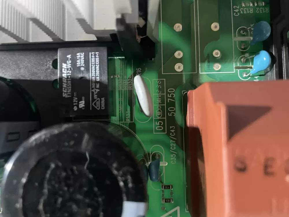 Bosch Washer Motor Control Board 00660486 AZ191038 | WM681