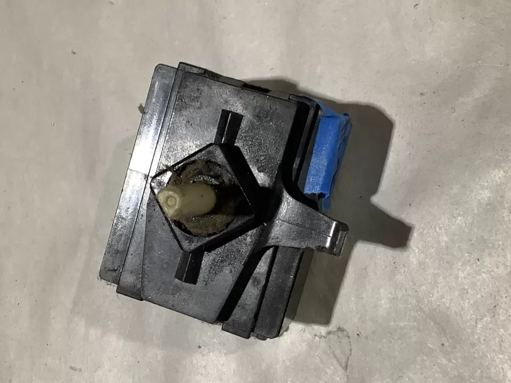 Maytag Whirlpool 8578352 Dryer Temperature Switch AZ106597 | Sl34