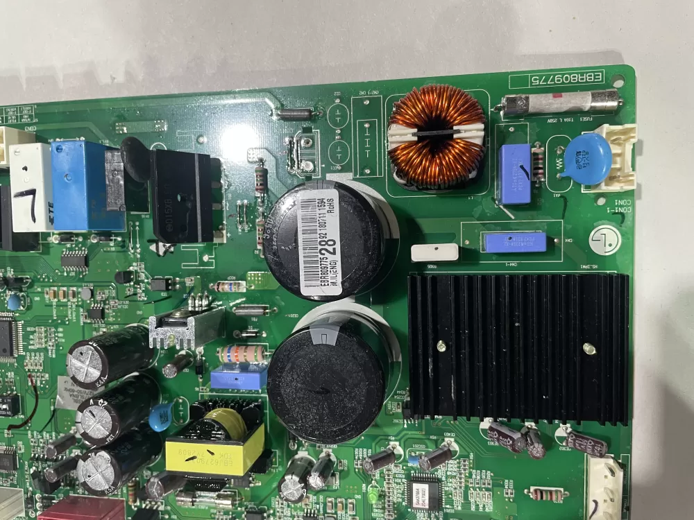 LG EBR80977528 Refrigerator Control Board AZ151586 | KMV782