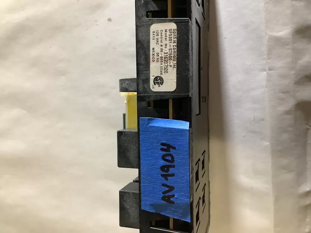 Frigidaire Kenmore AP3763194 1056303 Range Control Board AZ100949 | AV1904